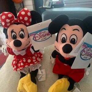 Disney Mickey and Minnie Mini Plush Bean Bags - perfect for all Disney Fans